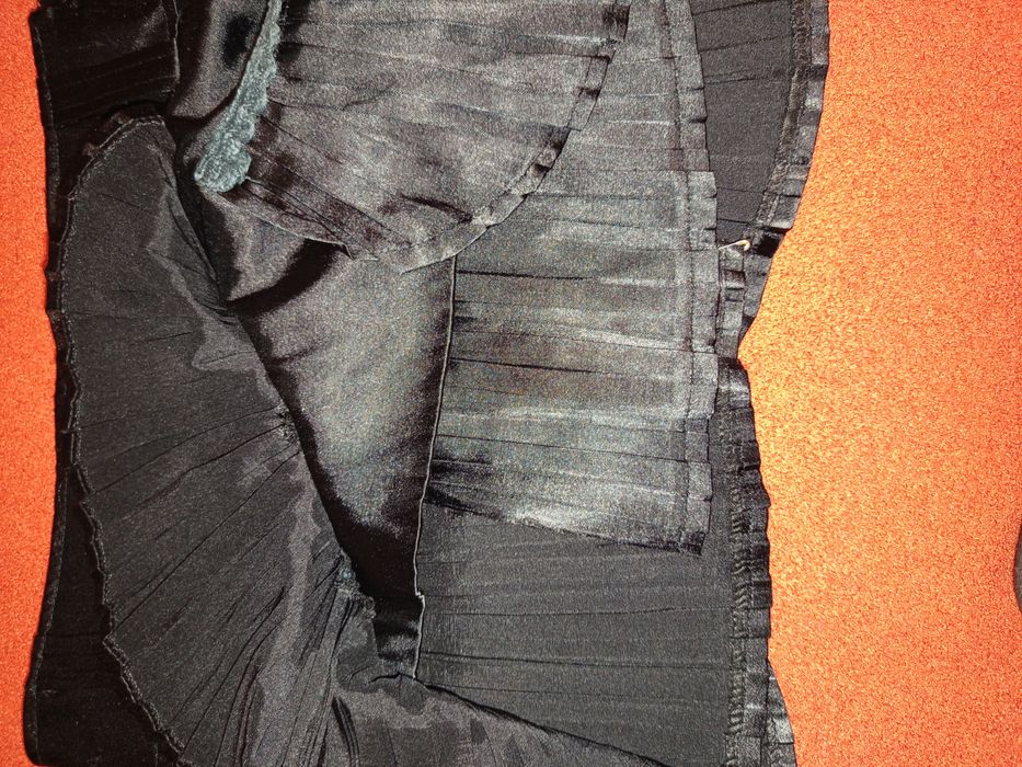 Спідниці, за копійки, неформальні, емо,