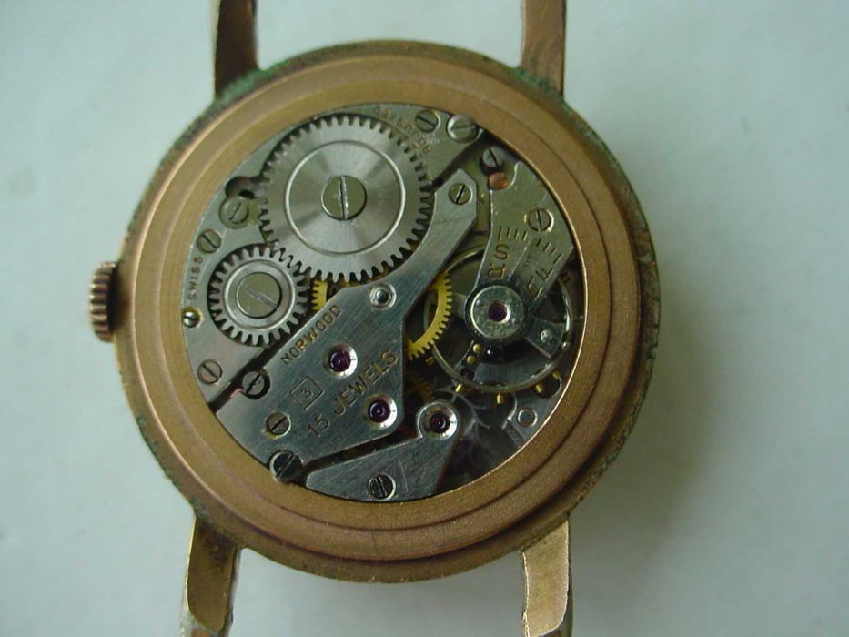 Relógio DOGMA precision