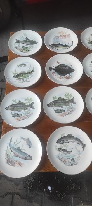 Porcelana ryby komplet duże małe talerze