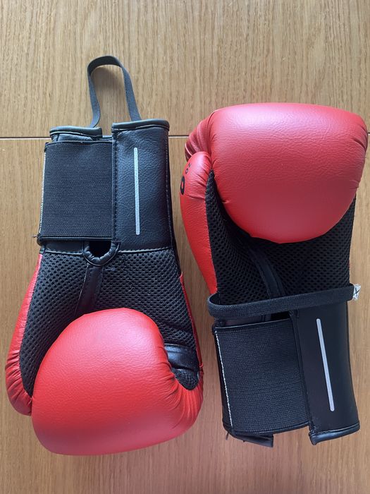 Rekawice bokserskie Outshock  8 oz
