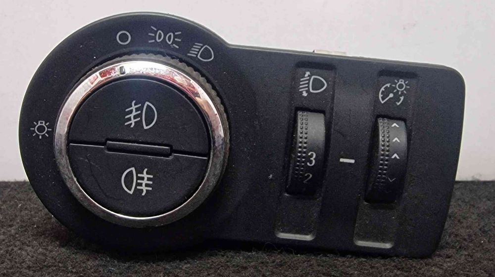 Manípulo de Luzes 13301749 - OPEL ASTRA J