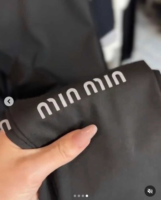 Трендові лосінки Miu miu, дайвінг, з ефектом утяжки, Туреччина, якість