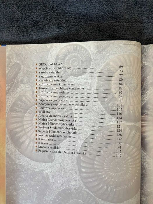 Encyklopedia Edukacyjna - Tom 11 Geografia Europy, Geografia Azji