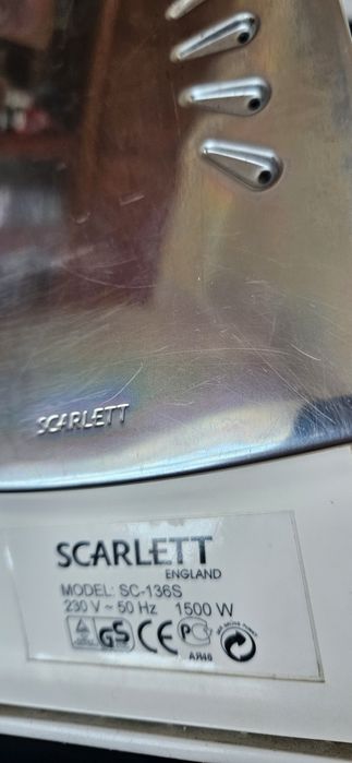 Праска Scarlett Floyd