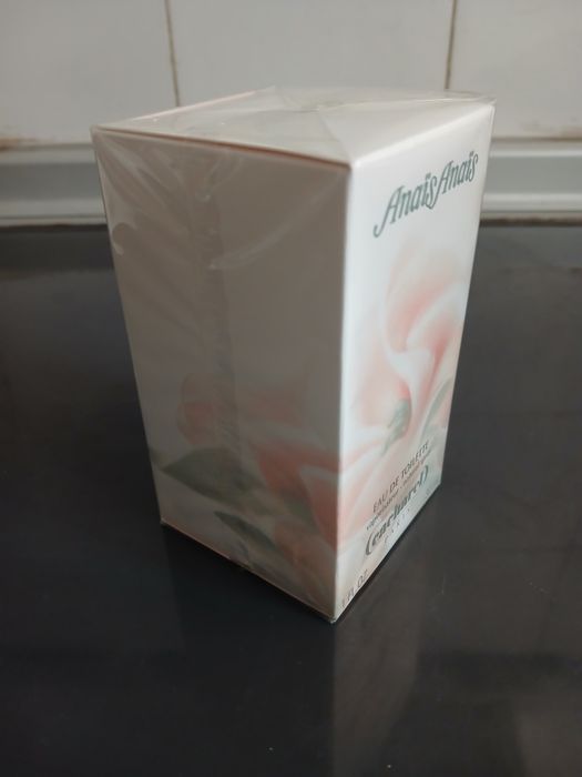 Perfume mulher CACHAREL