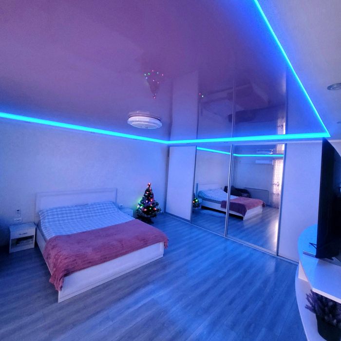 Квартира-студия ЛЮКС в ЦЕНТРЕ  города посуточно