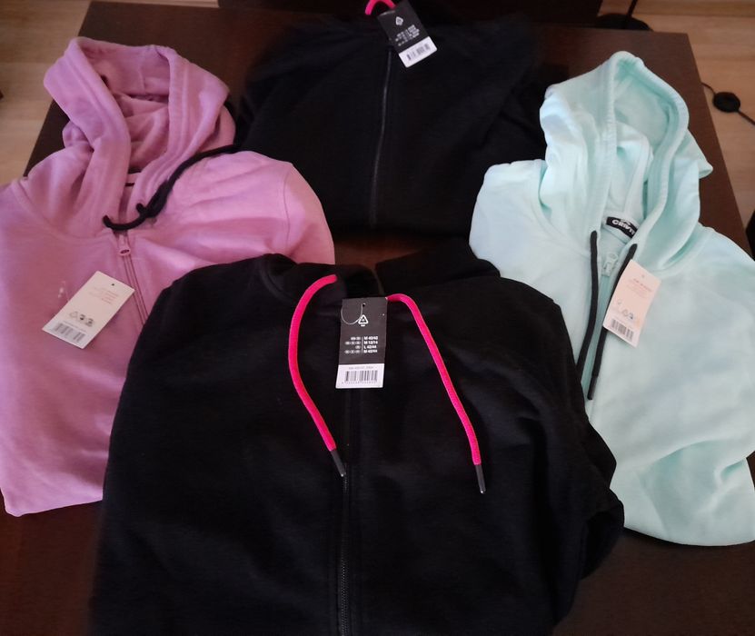 Bluza Dresowa/Rozpinana z kapturem/