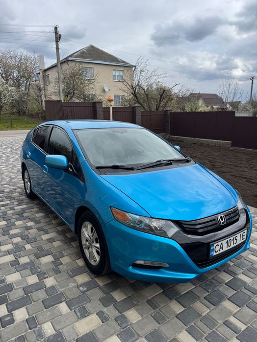 Автомобіль Honda Insight