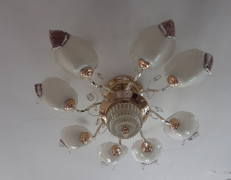 Люстра в зал (спальню)