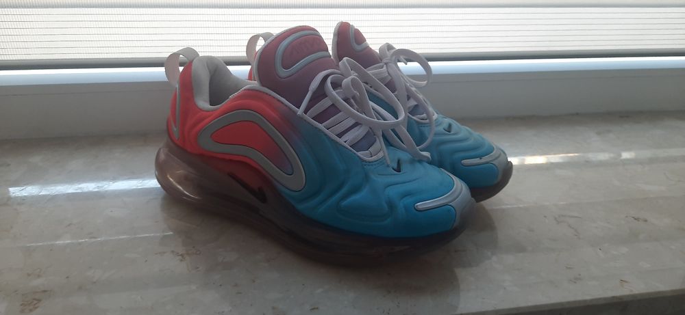 Nike Air Max 720