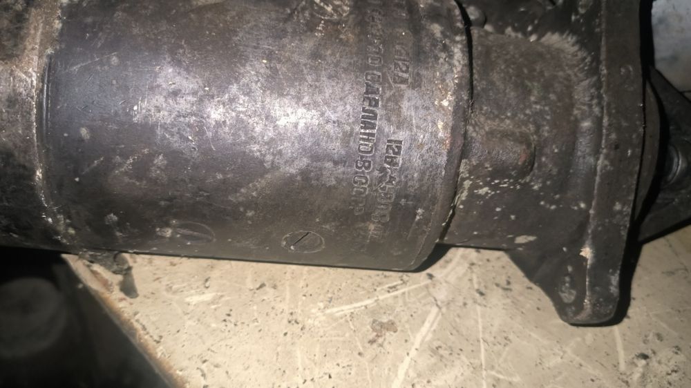 Продам стартер для т 40