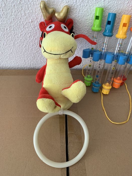 Brinquedo didatico+jogo de banho+toalheiro