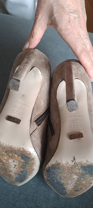 Botins bege camurça