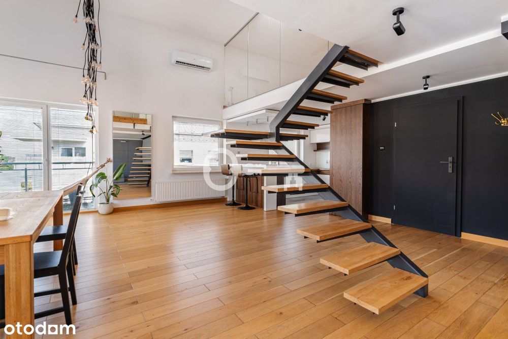 Dwupoziomowy apartament z Tarasem i klimatyzacją