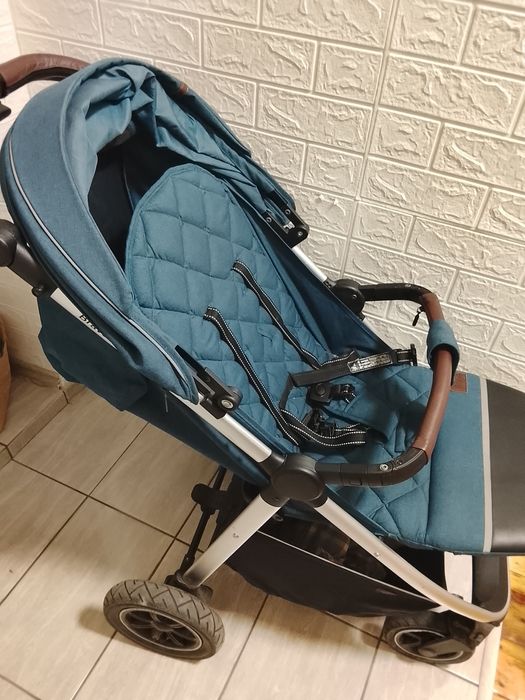 Продам коляску стан 8/10