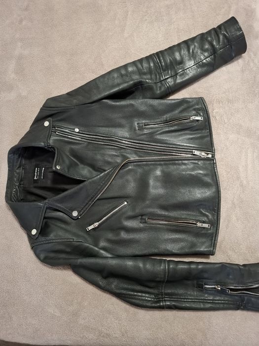 Куртка шкіряна, розмір "М"   б/у