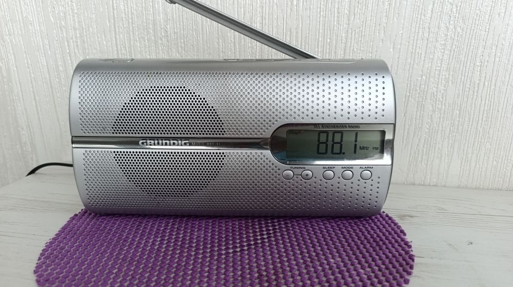 Радиоприемник Grundig