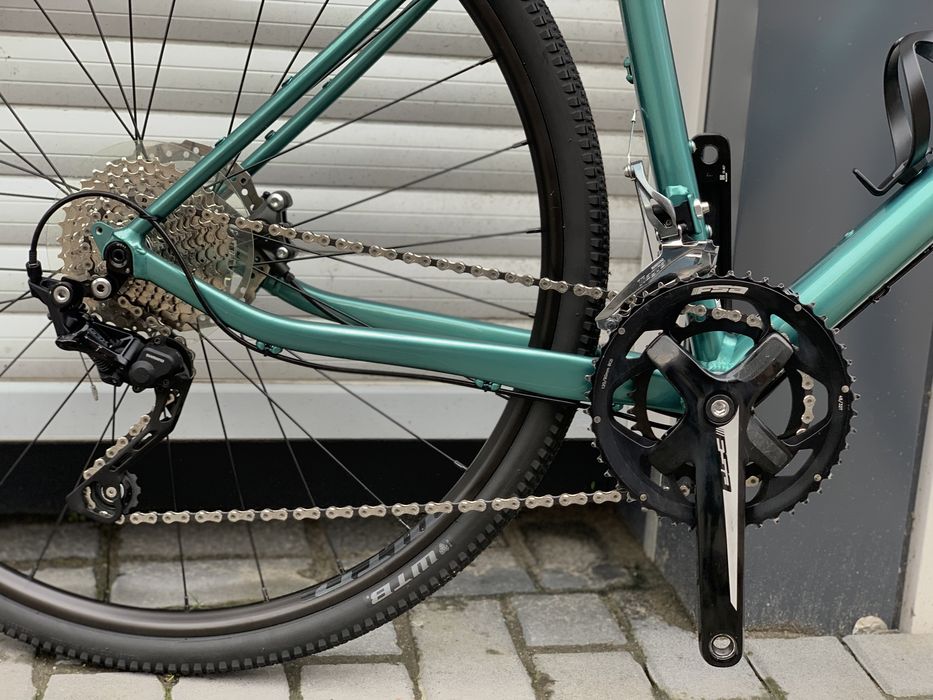 Велосипед гравійний(гравел) GT Grade Expert 28" 61см 2023