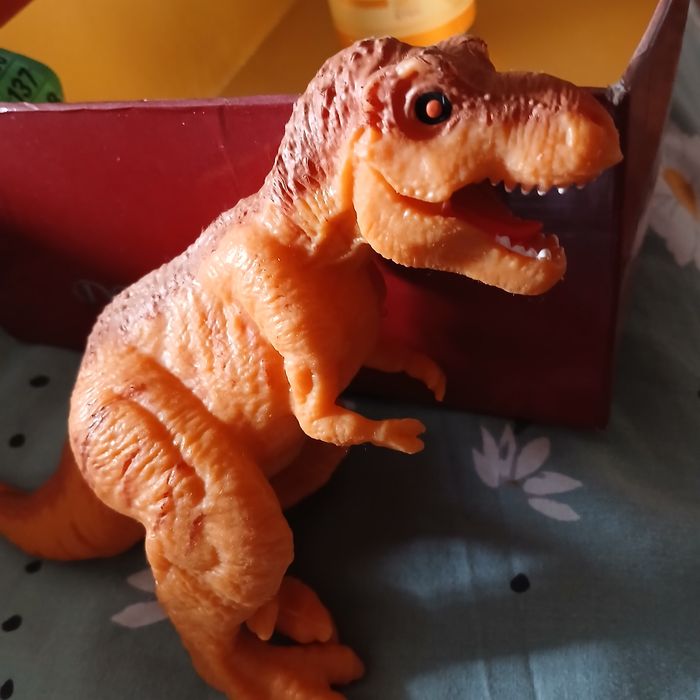 Антистрес Sbabam іграшки-тянучки стрейч. Динозаври T-REX: 50 грн