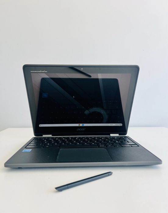 Portátil Acer TouchScreen 360º com caneta