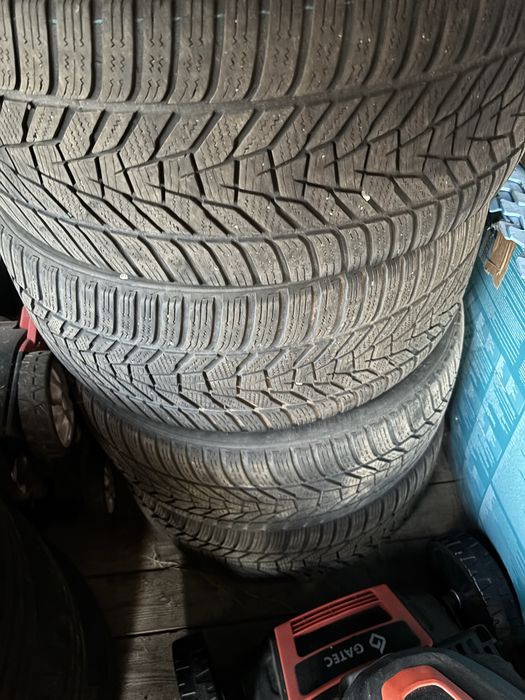 Opony hankook zima  245/35/20
