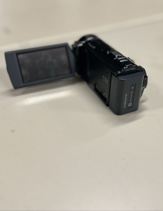 Camera de Filmar Sony HDR-CX210E