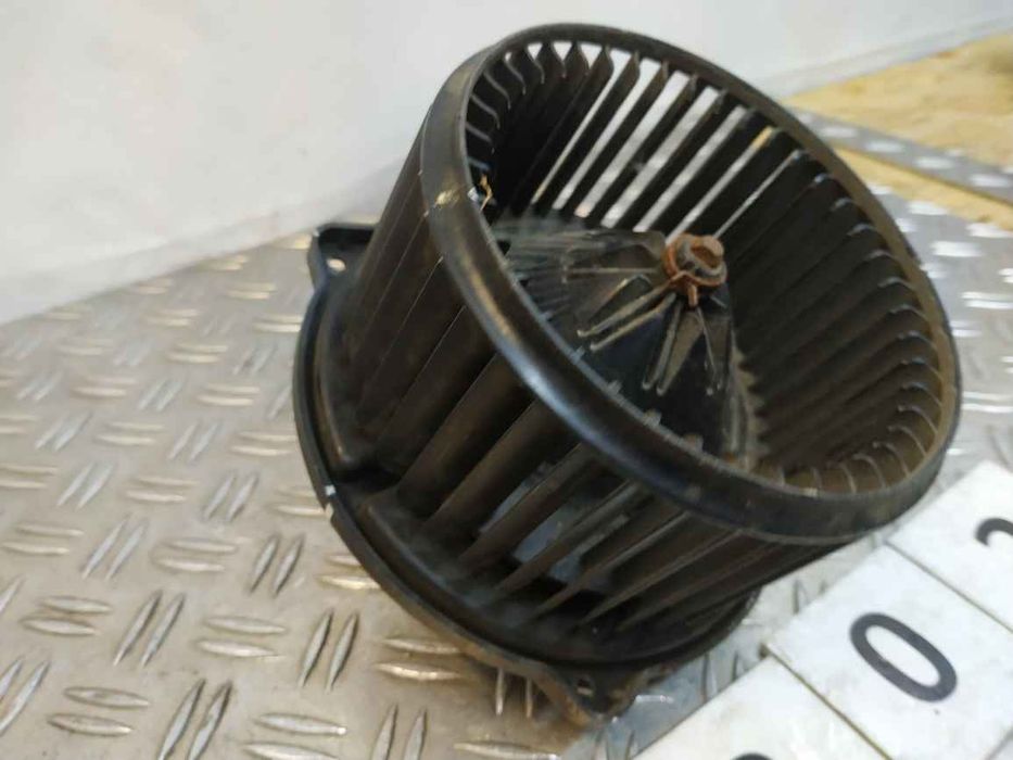 Ssang Yong Rexton 2001-2006 Y200 моторчик пічки Rexton 2006-2012  EL9202 03361614101