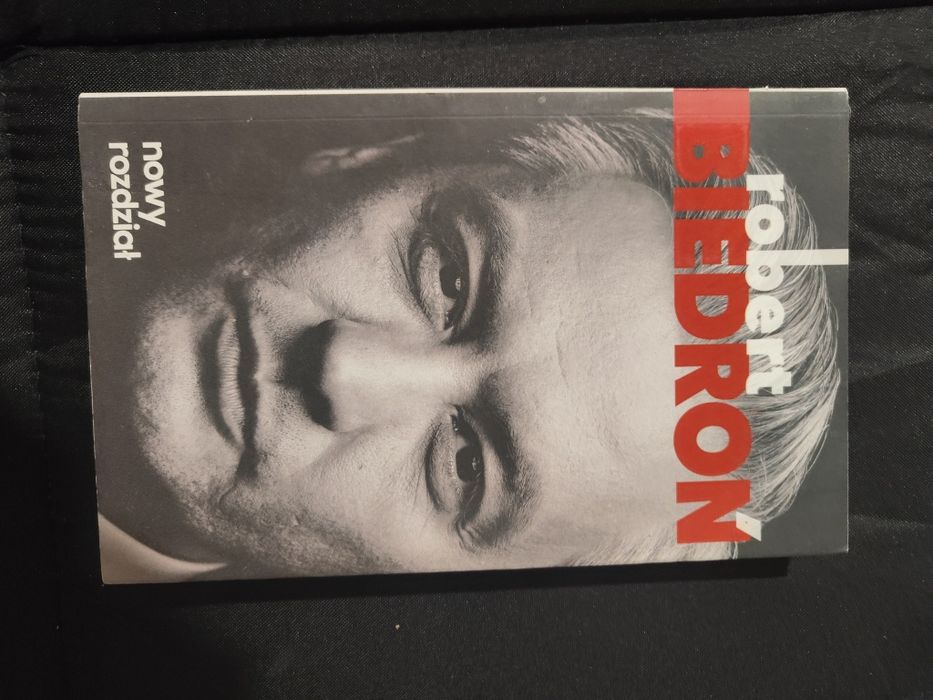 Robert Biedroń nowy rozdział 
Edipresse książki 
2018 rok