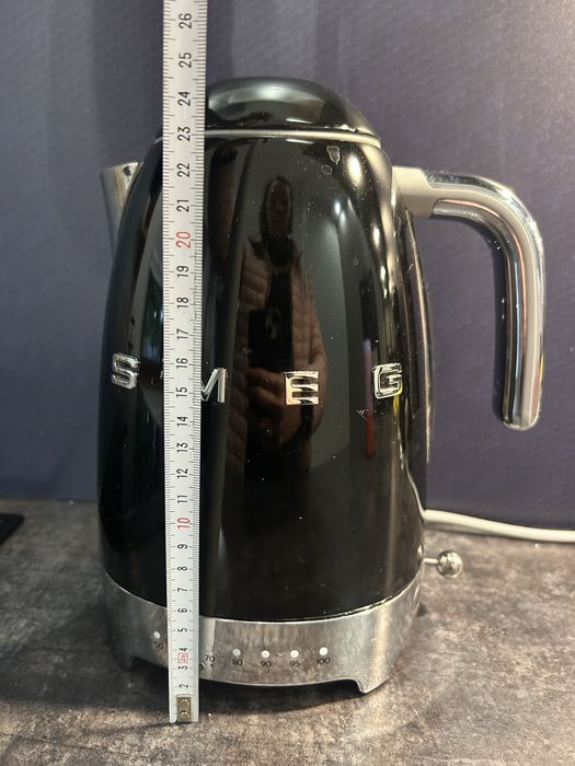 Czajnik SMEG, z regulacją temperatury