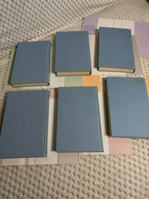 Колекція книг або поштучно