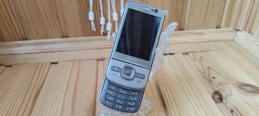 Nokia 6710 Navigator