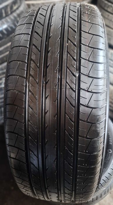 Opony letnie Yokohama Bluearth E70 E70BZ 225/55R18 98H Kpl.