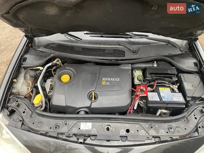 Продаю Renault Megane 2004 року  універсал чорного кольору