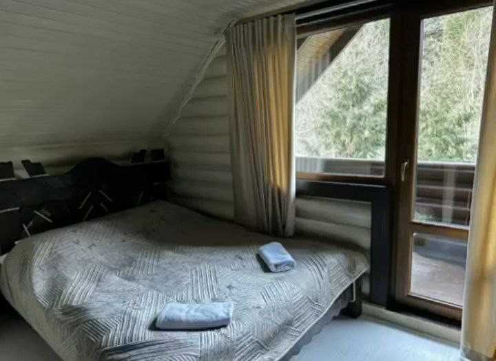 Здається котедж 4 спальні, Відпочинок в горах Карпат, бассейн та сауна