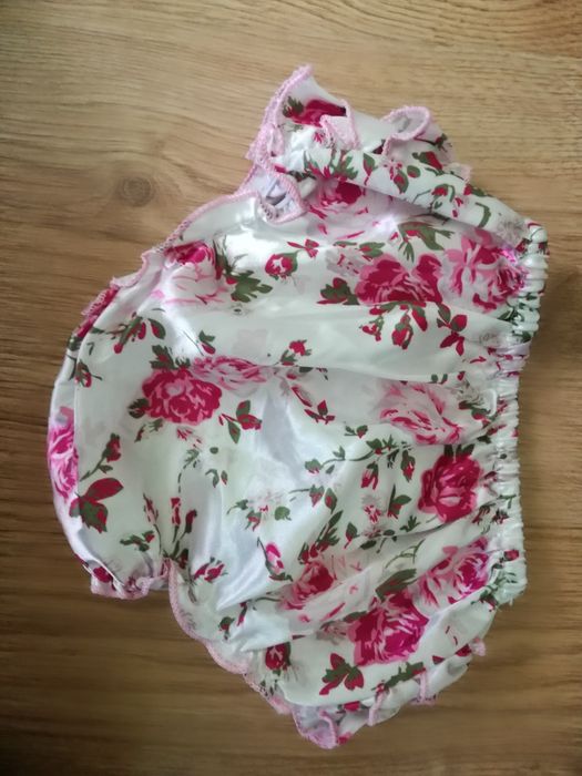 Ozdobne spodenki/majteczki niemowlęce dla dziewczynki