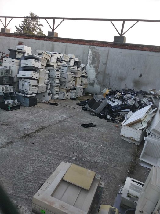 Принтери лазерні