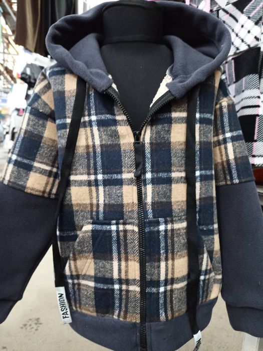 КОСТЮМИ !!!Сорочка на хутрі, худі-куртка та штани
Сорочка на хутрі, ху