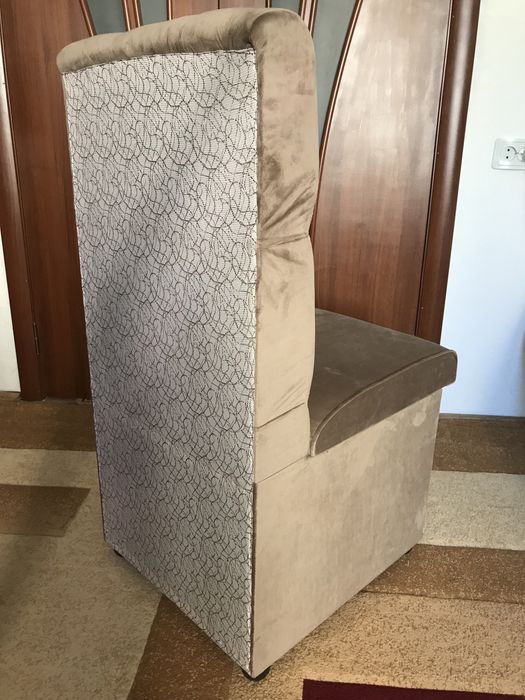 Бенкетка крісло стілець