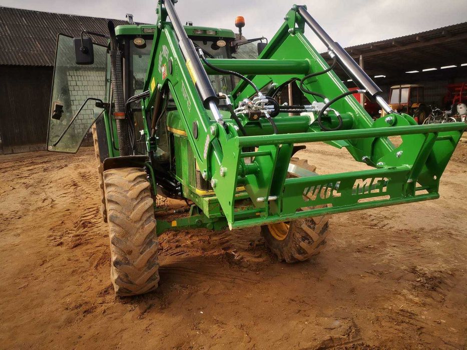 Ładowacz czołowy JOHN DEERE TUR 4.2 dowóz montaż kontakt Wol-Met