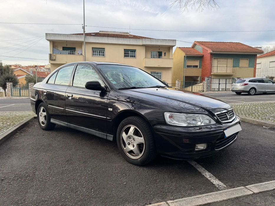 Honda Accord 2.0 ES