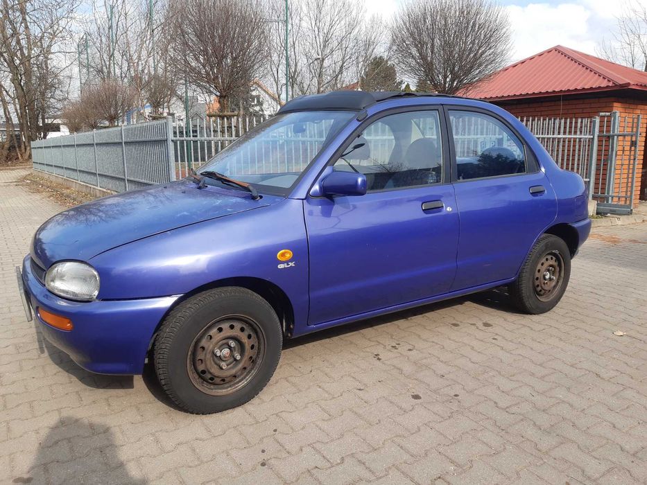Mazda 121