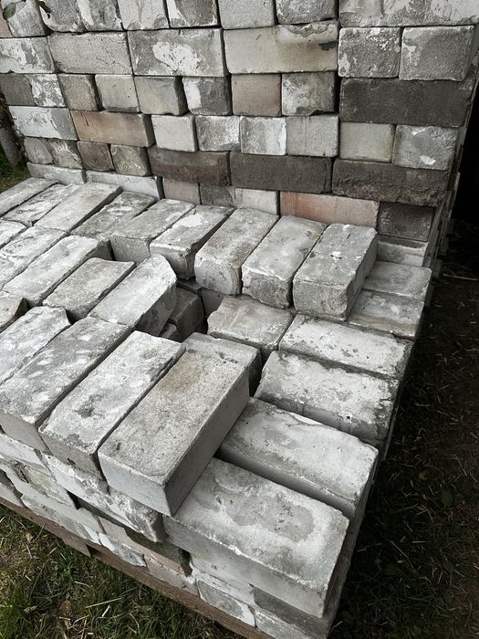 Продам кирпич селікатний полуторний
