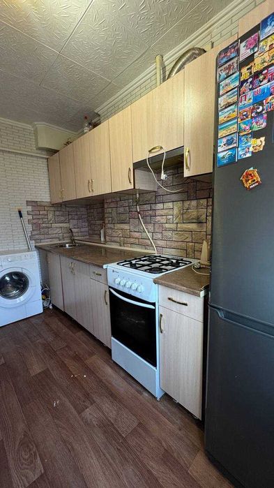 Продам 2-х комнатную квартиру в Лесках (ул.Киевская)