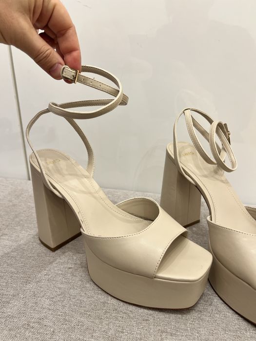 Sandalias Bege Mango 42 senhora