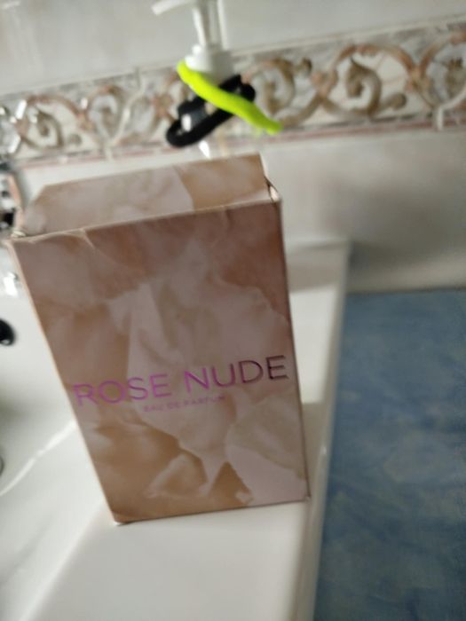 Cremes perfumes e seruns