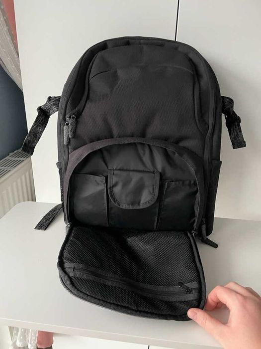 Duży pojemny plecak fotograficzny z przegródkami