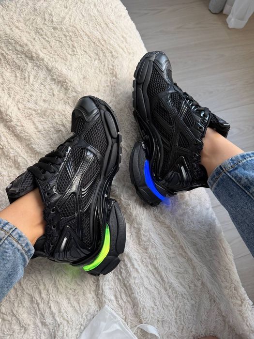Кросівки Balenciaga Runner LED Black premium (з підсвіткою) | Кроссовки чоловічі жіночі