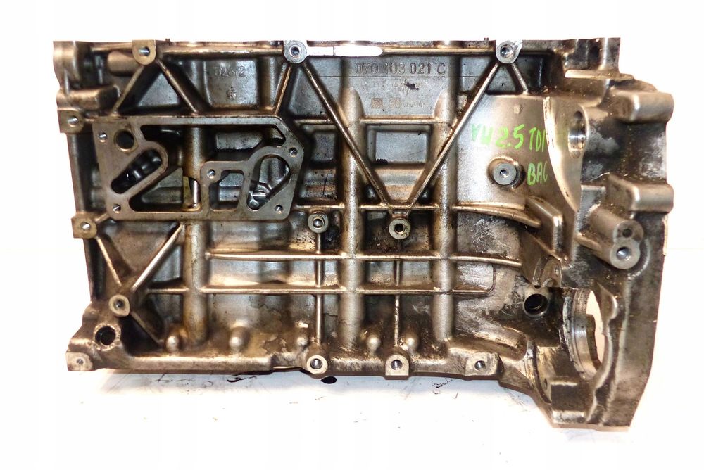 Vw T5 Touareg 7L 2.5 Tdi Bac Blok Silnika Nominalny Uszkodzony