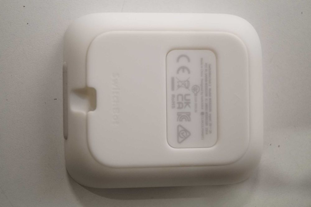 1271 SwitchBot hub 2 Inteligentna centralka Smart Home
