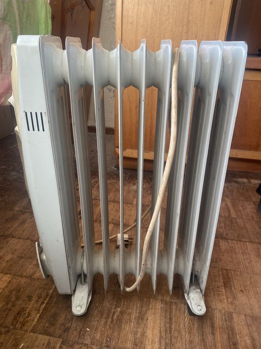 Масляний радіатор Element